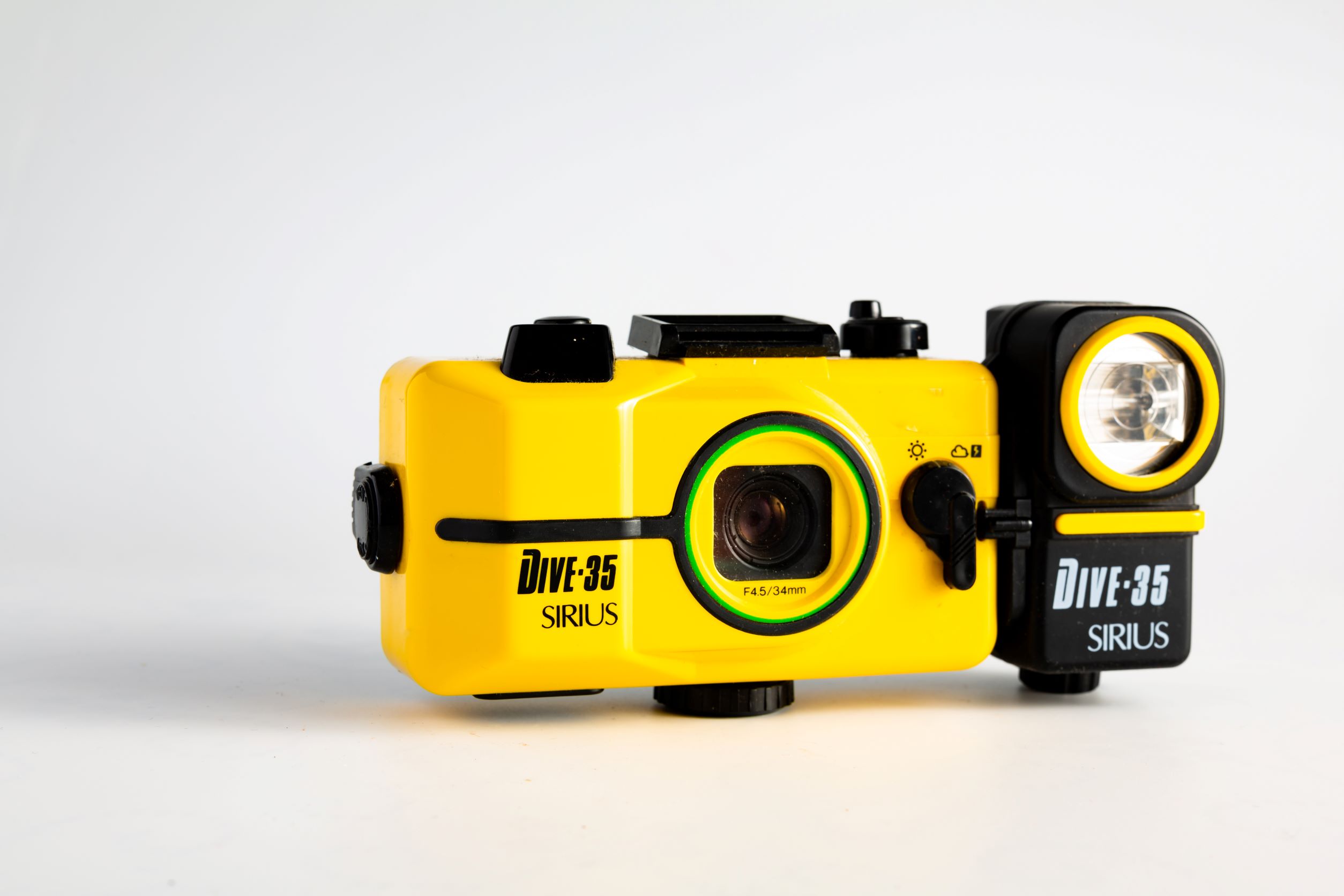 Underwater Digital Camera